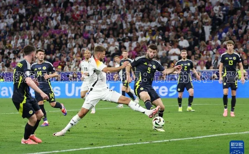 谈球吧体育官网入口遥望科技揭秘挥霍无度的足球运动员：背后的真相与警示